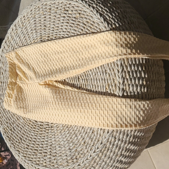 The Naked Wardrobe leggings🍯 - Picture 7 of 9